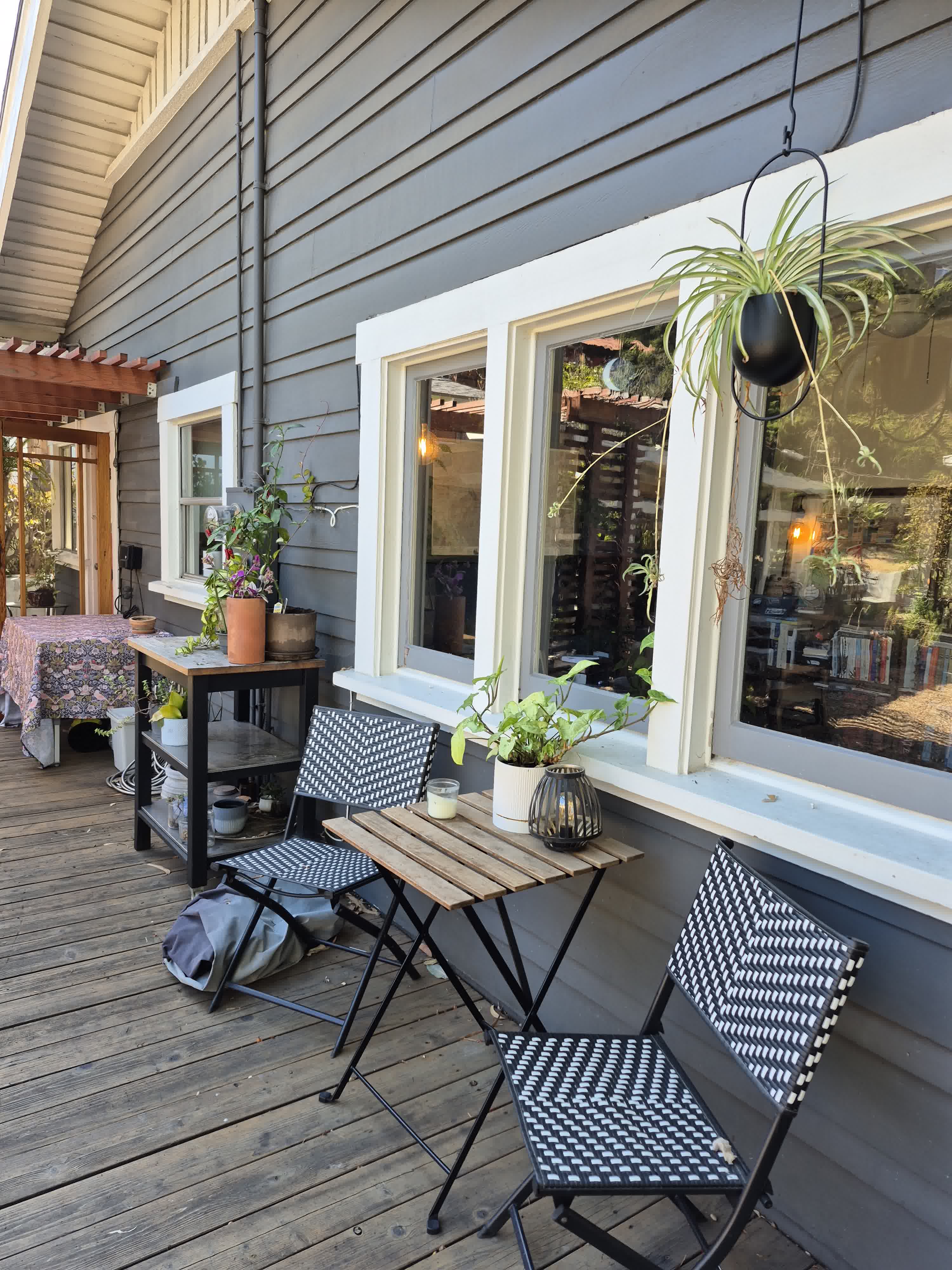 window cleaning house deck